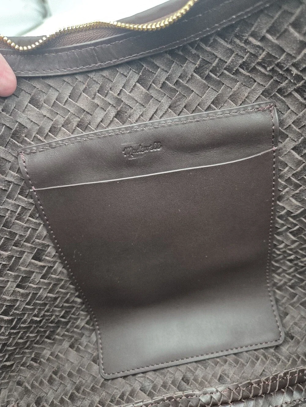 Madewell The Essential Curve Shoulder Bag In Coffee Bean